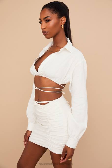 House of CB Kleidung Z26T741 Irisfarbenes kurz geschnittenes Wickelhemd in Off-White